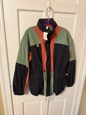 Fabletics Heights Cargo Jacket size XS. NWT.